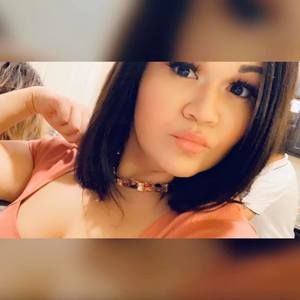 Meet your Posher, Fatima